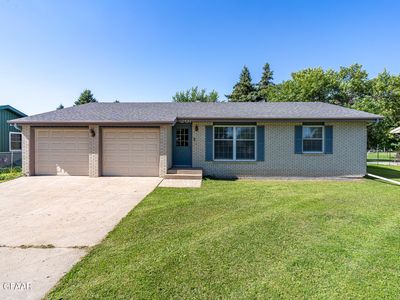 201 Campbell Rd, Crookston, MN, 56716