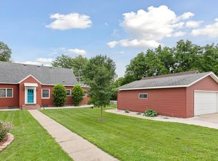 204 Edward Ave N, Cologne, MN 55322