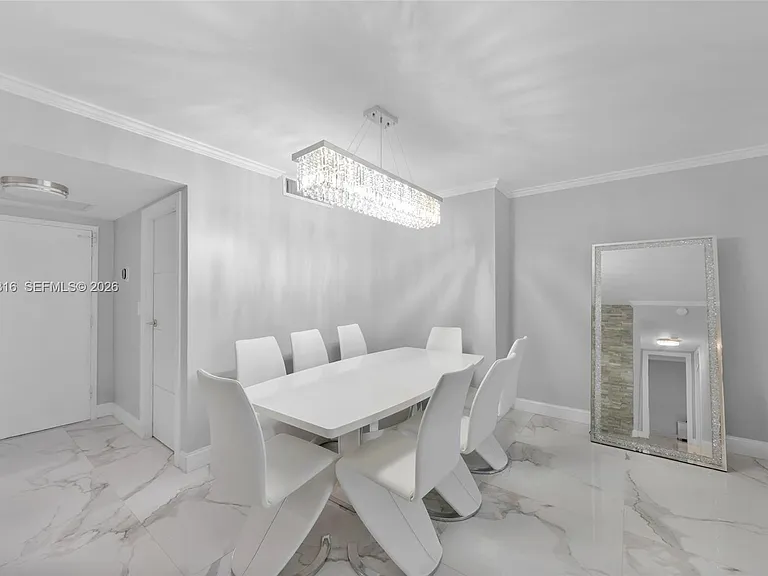 2500 Parkview Dr #2119 — Photo 10