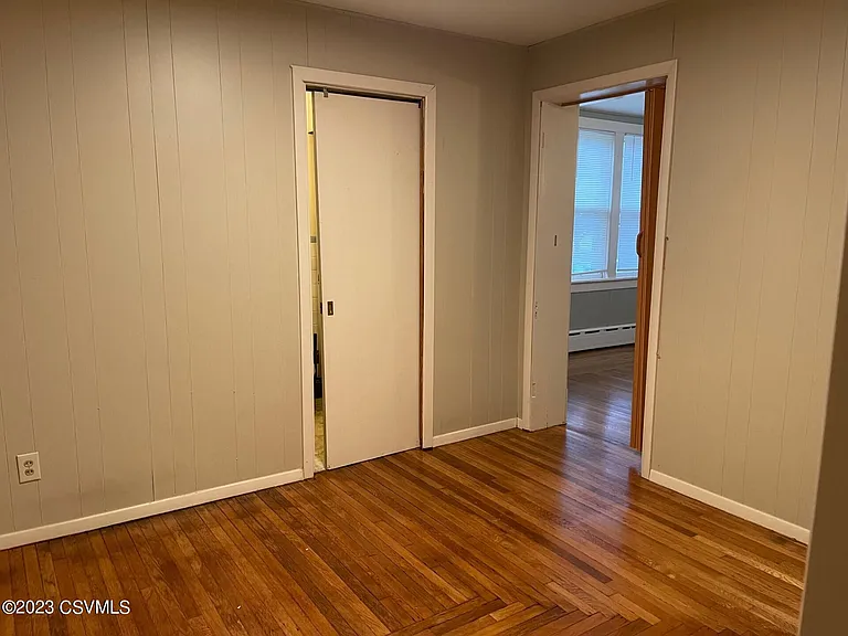 207 W Snyder St — Photo 11