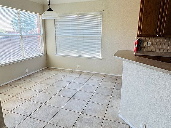 4th image of 4636 Matthew Dr