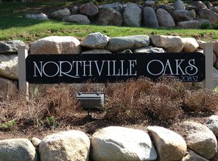 20828 Taft Rd, Northville, MI 48167