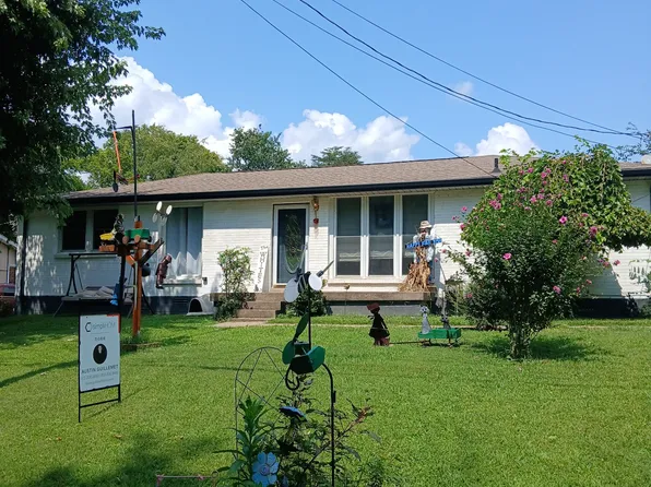 7183 Sugar Camp Dr, Greenbrier, TN 37073