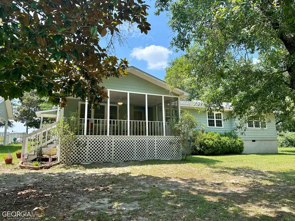 571 Ben Giddens Rd, Eastman, GA 31023