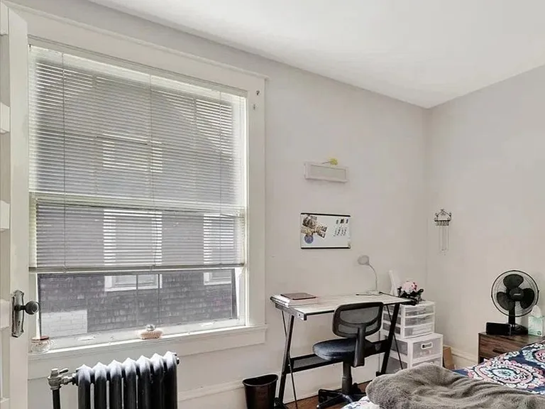 709 W Nevada St — Photo 7