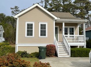 605 Viccars Ln, Manteo, NC 27954