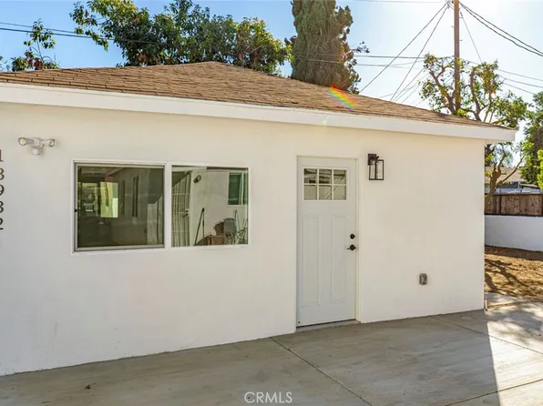 13932 Vanowen St, Van Nuys, CA 91405