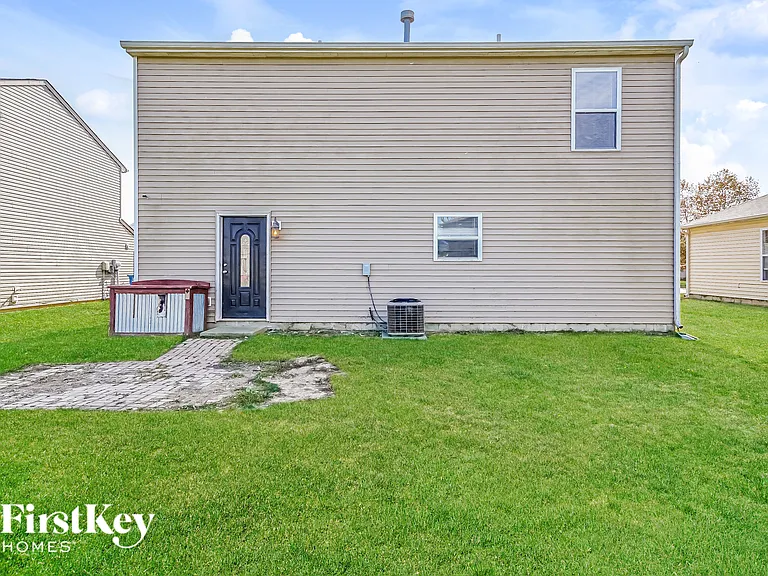 10702 Gathering Dr — Photo 15