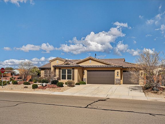 2nd image of 284 W Via Modelo