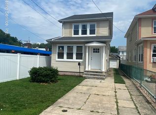 51 Mary St, Staten Island, NY