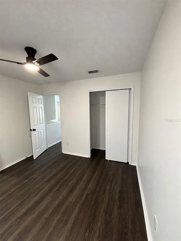3 bed, 2.0 bath, 1378 sqft, $2,100 — Photo 4