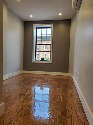 Rented by Aron Fried, LREB | media 12