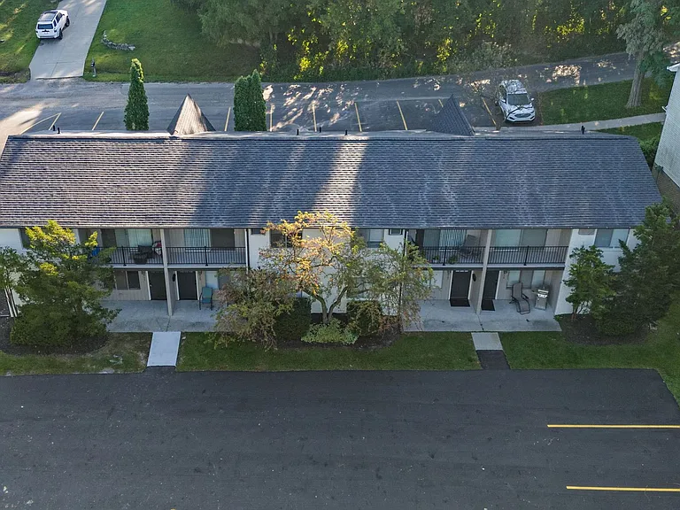 Milford Village Flats — Photo 11
