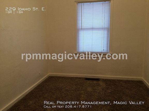3rd image of 229 Idaho St E