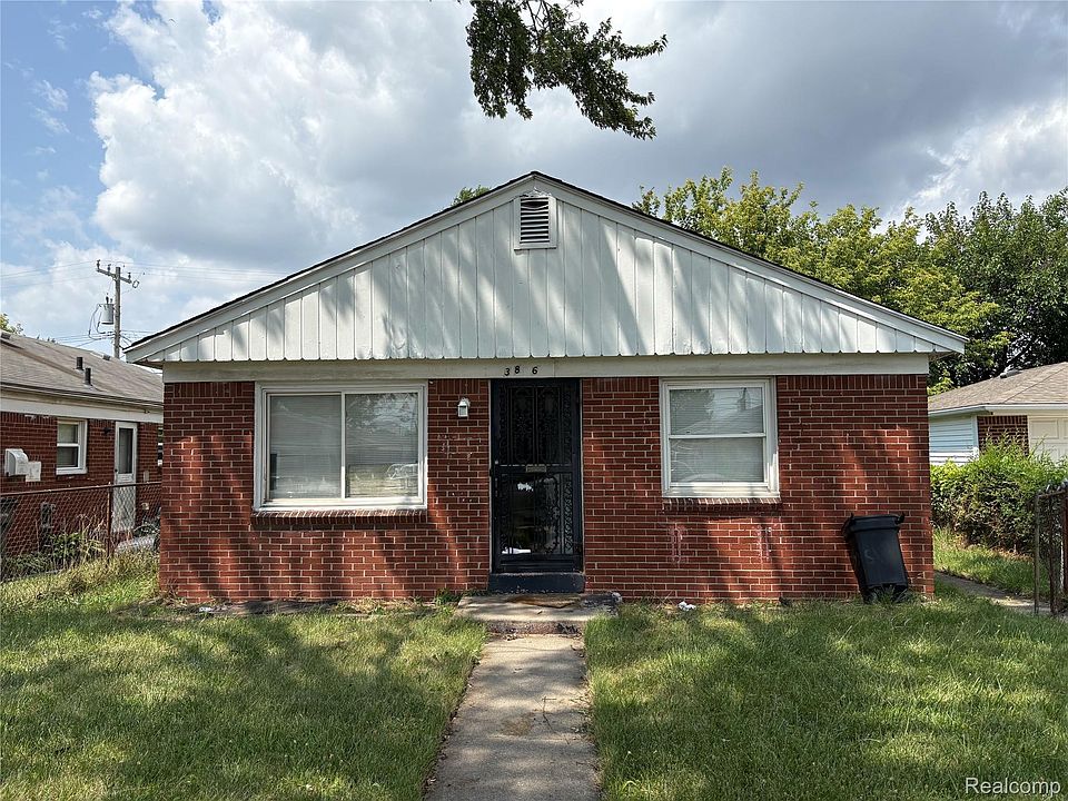 1st image of 3856 17th St