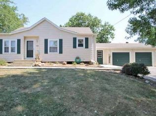 102 Jefferson Ave, Alhambra, IL 62001