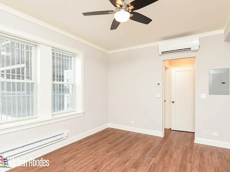 640 W Wrightwood Ave #109 — Photo 10