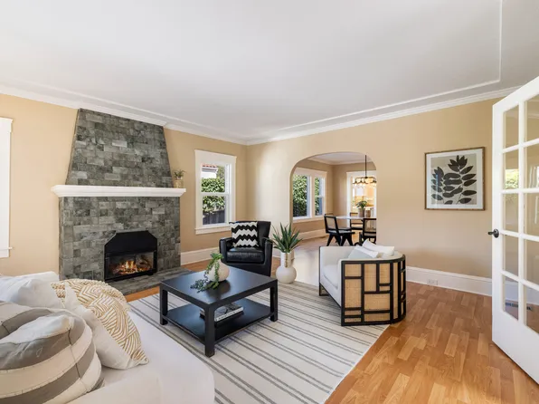 (undisclosed Address), Larkspur, CA 94939