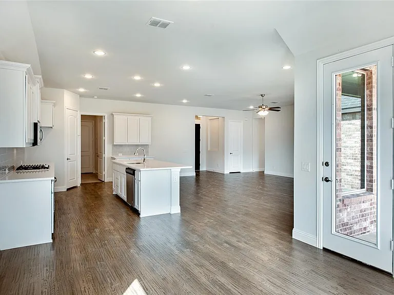 4422 Juniper Ln — Photo 24