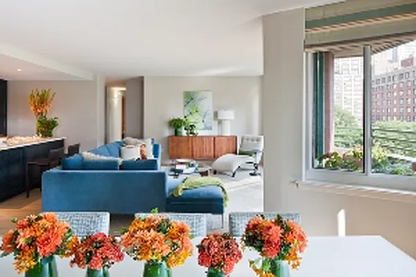 Sold by Corcoran | media 7