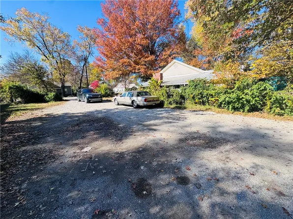 720 S Church Ave, Fayetteville, AR 72701