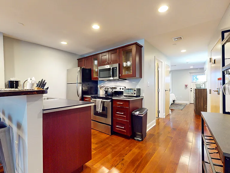 15 Union St #2 — Photo 8