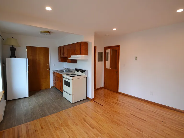 510 Piermont Ave #2B — Photo 5