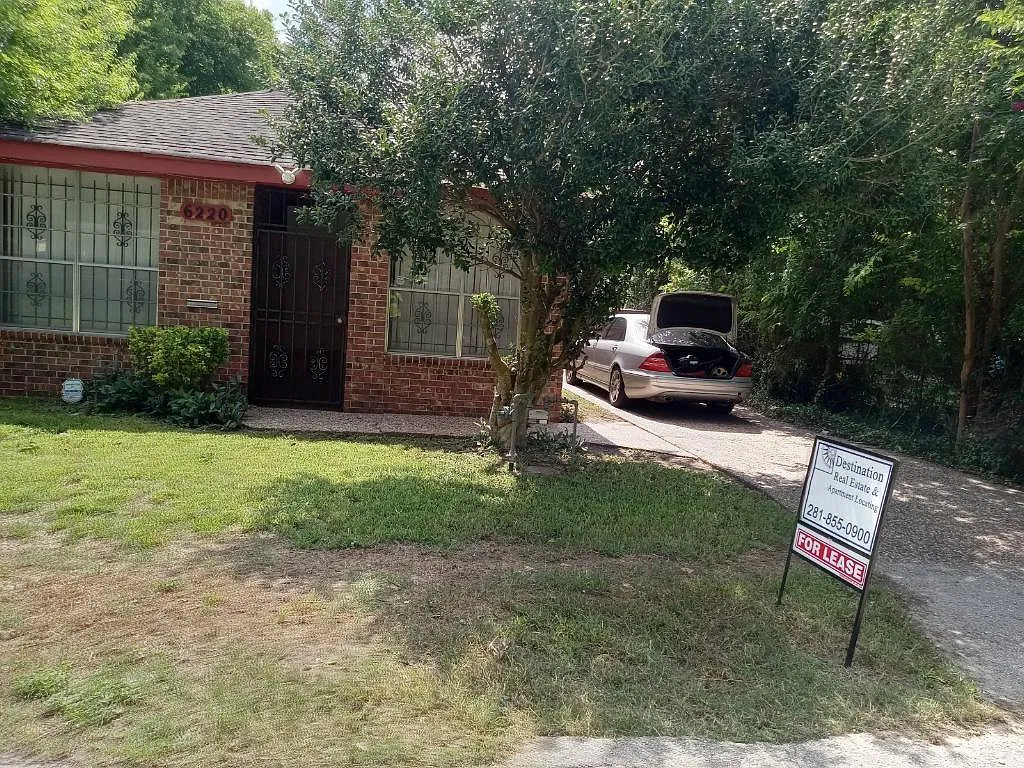 2 bed, 2.0 bath, 1602 sqft, $1,550 — Photo 3