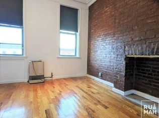 556 Grand St #3C, Brooklyn, NY 11211