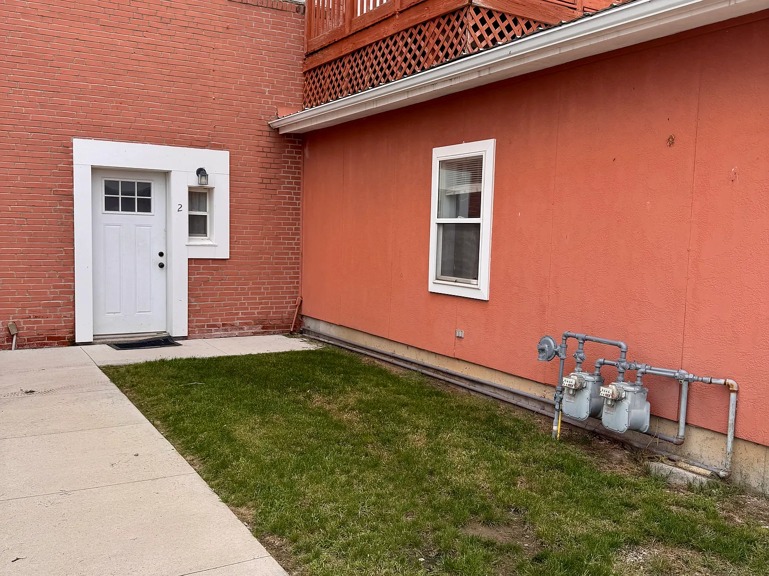 1 bed, 1.5 bath, 19740 sqft, $900 — Photo 3
