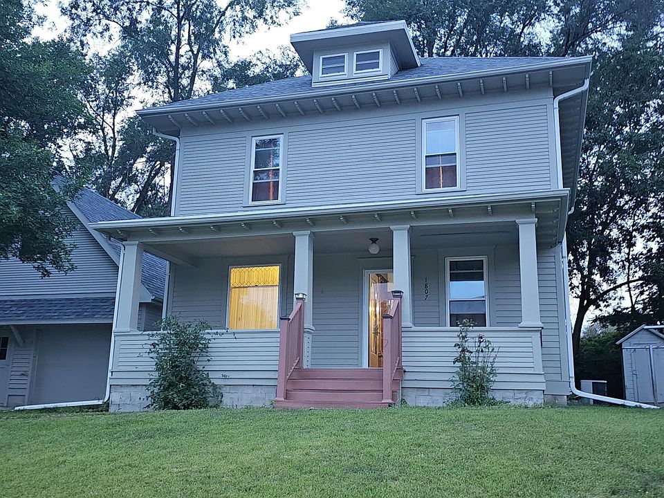 1st image of 1807 Harkin Pl