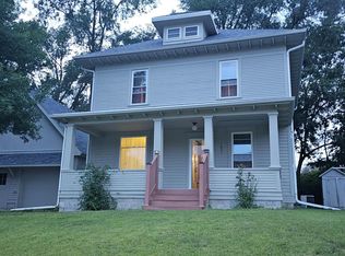 1807 Harkin Pl, Sioux City, IA 51103