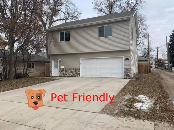 711 S Arch St, Aberdeen, SD 57401