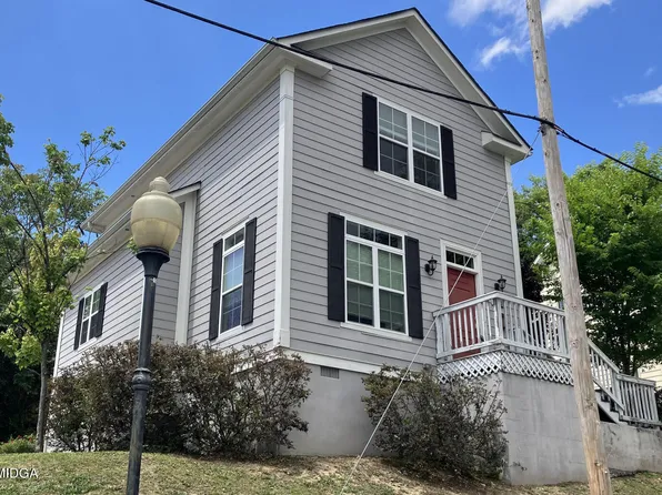 993 New St, Macon, GA 31201