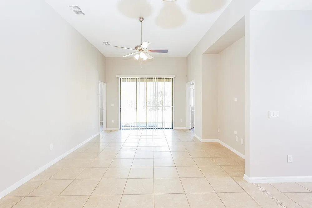 4 bed, 2.0 bath, 1691 sqft, $3,050 — Photo 3