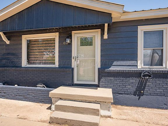 3rd image of 204 Peach Ave