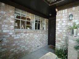 2nd image of 15714 Hickory Knoll Dr