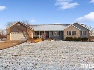 20762 Cattail Rd, Fulton, IL 61252