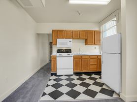 2017 N McClellan St