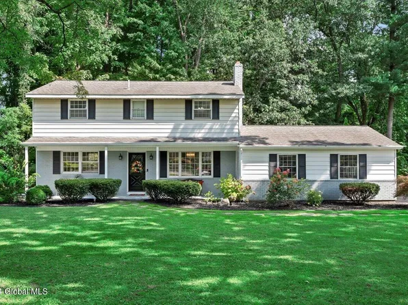 47 Longview Drive, Clifton Park, NY 12065