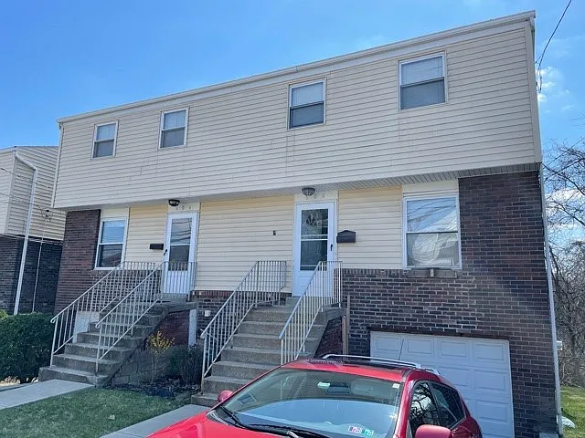 604-614 Bigelow St #606 photo 1