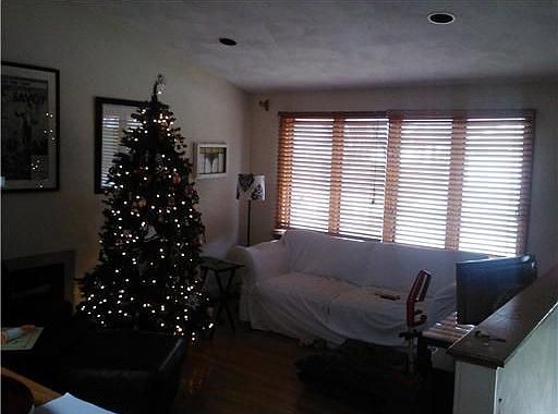 2nd image of 11 Hickory Ln