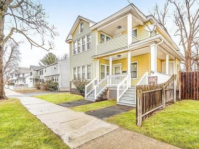 47-49 Howes St, Springfield, MA, 01118