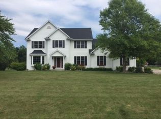 146 Schramm Way, Neenah, WI 54956