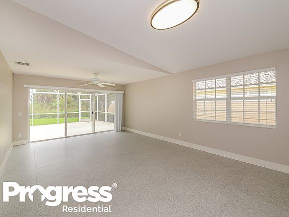 3rd image of 5758 Tristino Ln