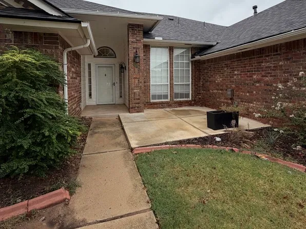 16009 Himalaya Rdg, Edmond, OK 73013