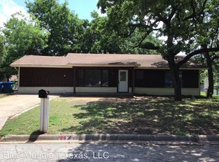 117 Oakwood Dr, Keene, TX 76059