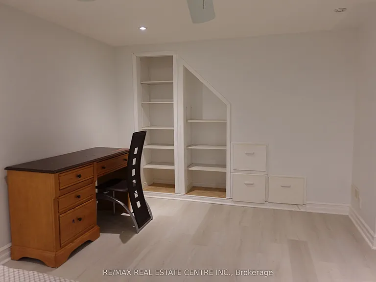 21 Maitland Dr — Photo 31