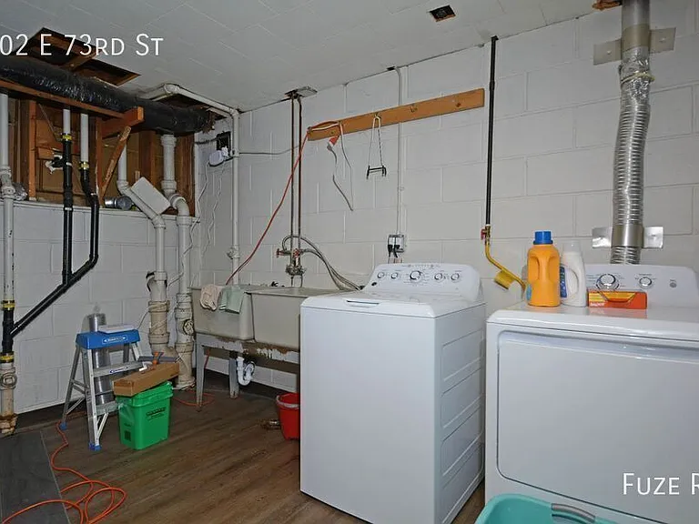 602 73rd St E — Photo 21
