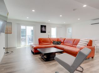 1875 W 20th St #1877, Los Angeles, CA 90007